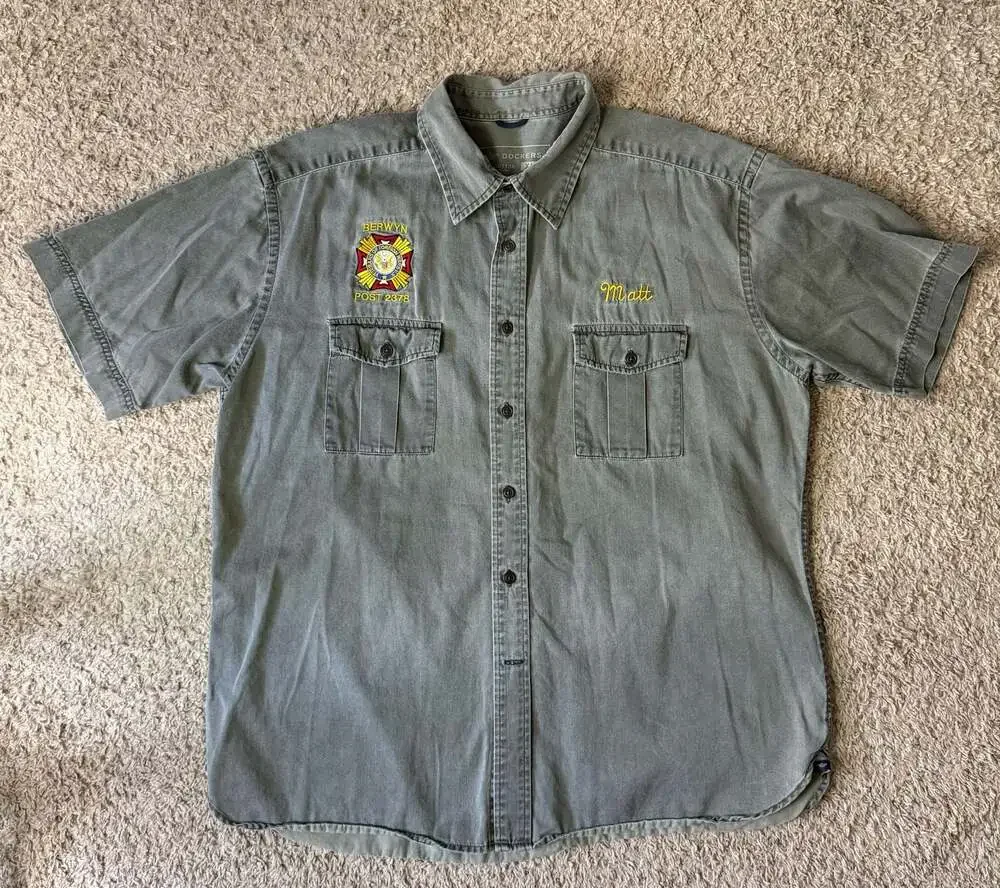 Dockers Men's XL Green Short Sleeve Button-Down Shirt